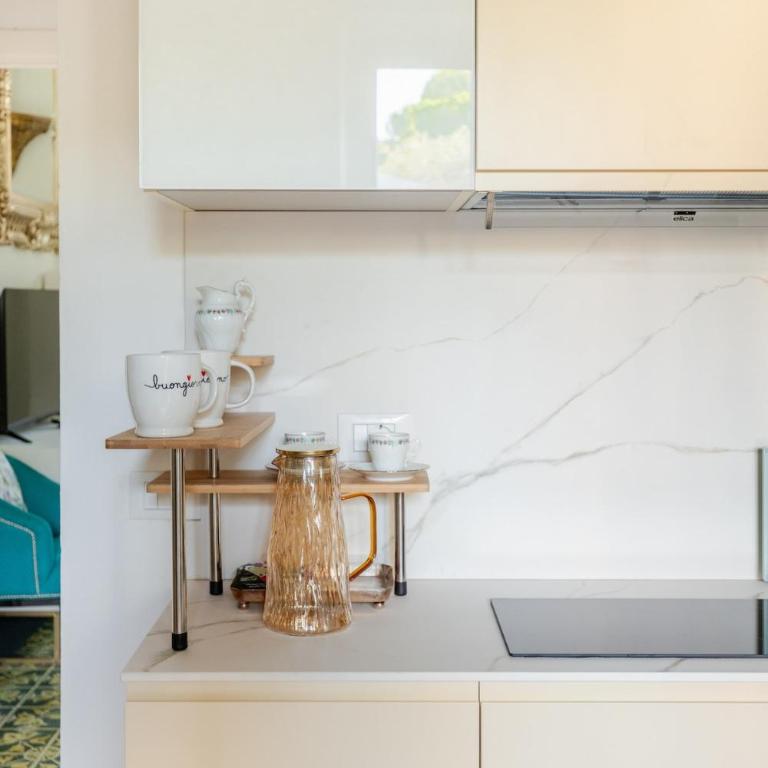 Peacock Court -Urban Garden - One-Bedroom Apartment - 18