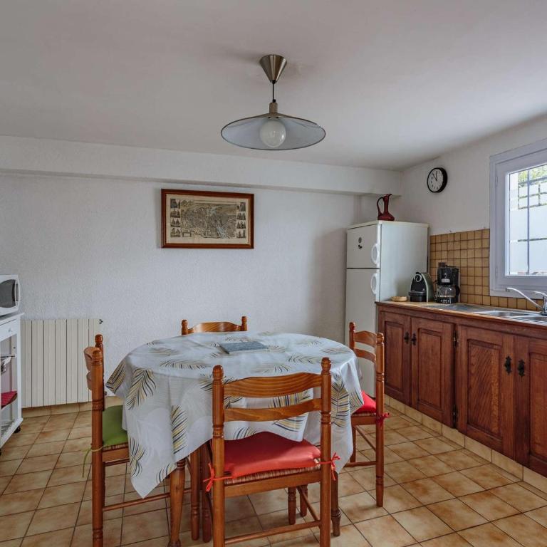 Appartement agréable proche plage Erromardie - 4 pers. - FR-1-4-715 - Appartement - 6