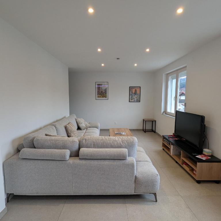 Maison vue montagne, proche centre - 6 pers. - FR-1-589-883 - Maison de Vacances - 8