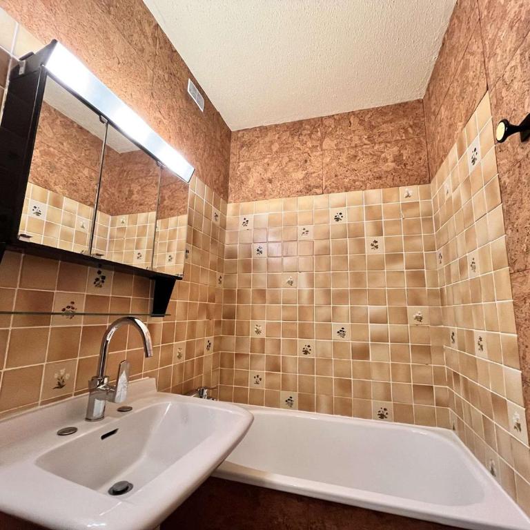 Appartement fonctionnel, vue lumineuse - 4 pers. - One-Bedroom Apartment - 9