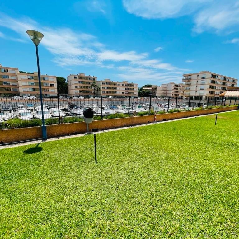 Studio détente avec piscine, proche port et plage - Appartement 1 Chambre - 5