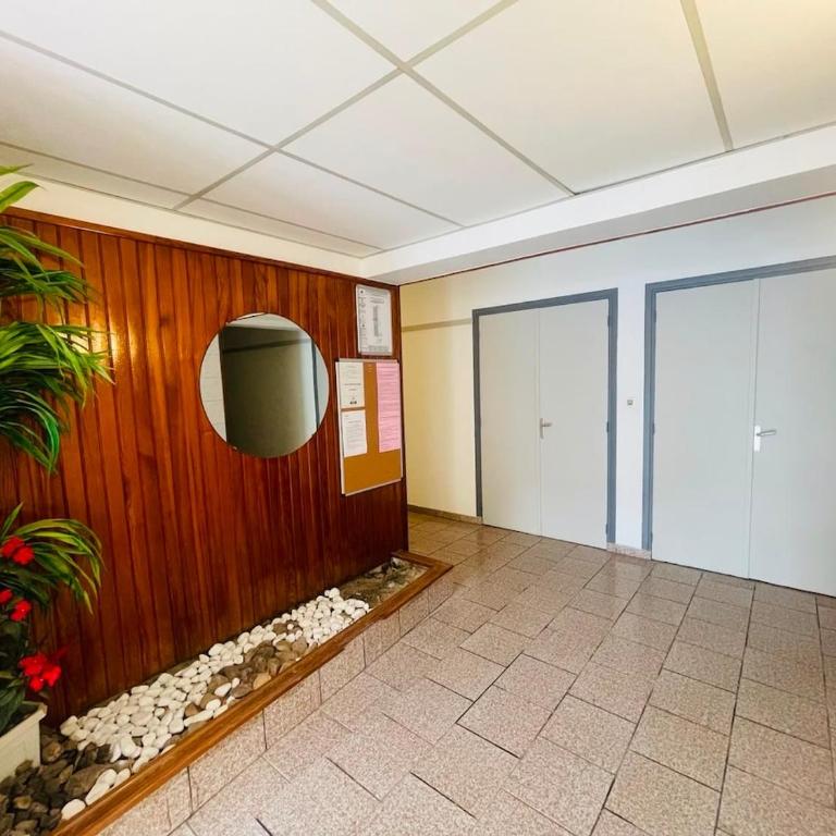 Studio détente avec piscine, proche port et plage - Appartement 1 Chambre - 7