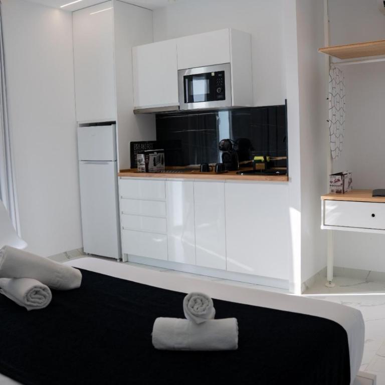 Apartamentos Alsa - Habitación Doble Deluxe con ducha - 12