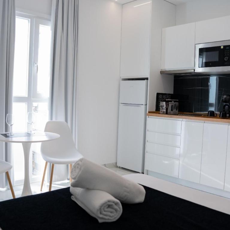 Apartamentos Alsa - Habitación Doble Deluxe con ducha - 14