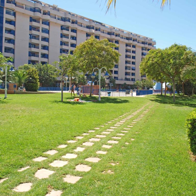 ApartUP Patacona Grand Terrace Duplex - Apartment mit 3 Schlafzimmern und Meerblick - 80
