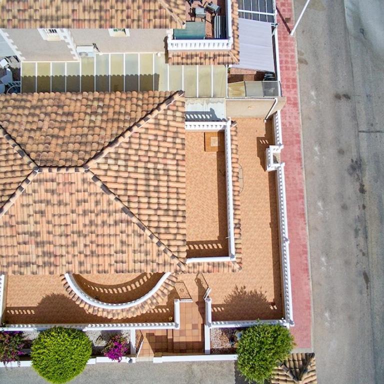 Stylish Villa near beach & pool access - Two-Bedroom House - 47