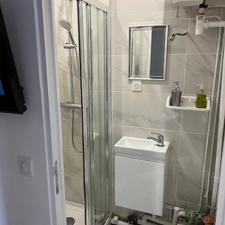 Cozy & Connected Corner of Paris - Appartement 1 Chambre - 11