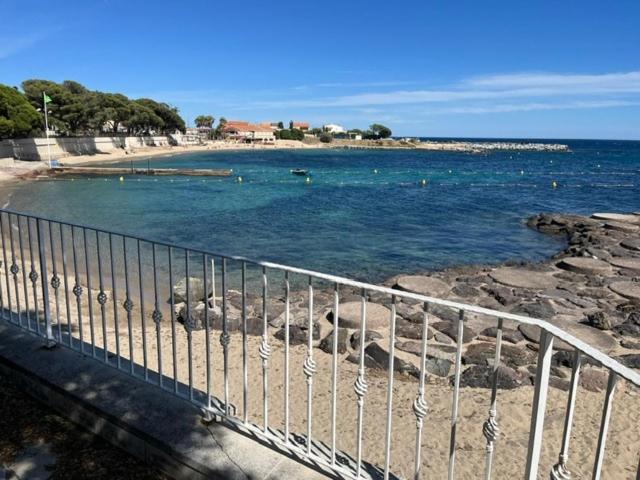 Waterfront villa between Cannes and St-Tropez - Villa - 7