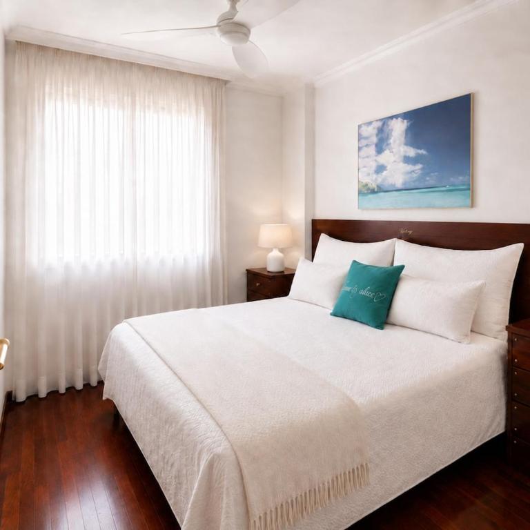 Bienvenidos a casa de la Playa - Three-Bedroom Apartment - 2