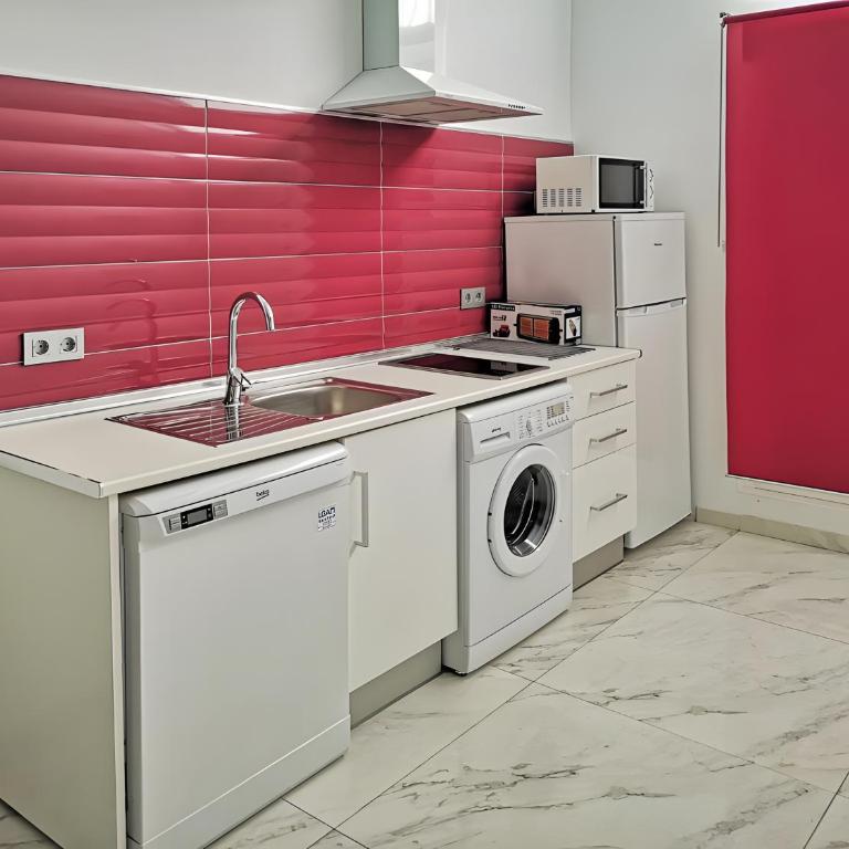 Apartamentos Ofis - Estudio Morado - Estudio Superior - 5