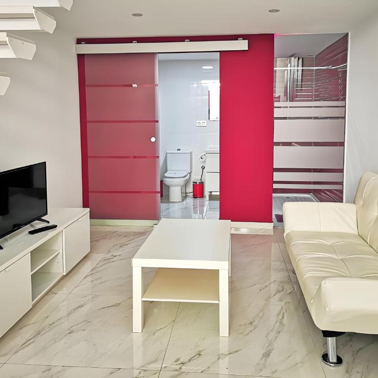 Apartamentos Ofis - Estudio Morado - Estudio Superior - 1