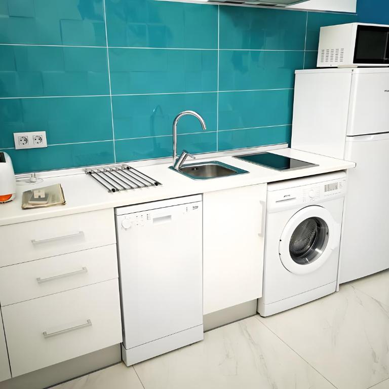 Apartamentos Ofis - Estudio Azul - Estudio Superior - 6