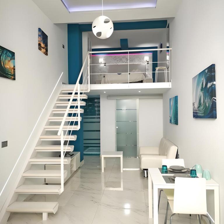 Apartamentos Ofis - Estudio Azul - Estudio Superior - 8