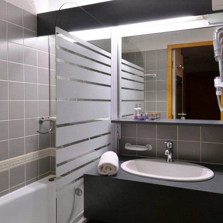 Appartement confort rénové 5 pers au pied des pistes avec WIFI et animaux admis - Apartment mit 1 Schlafzimmer - 10