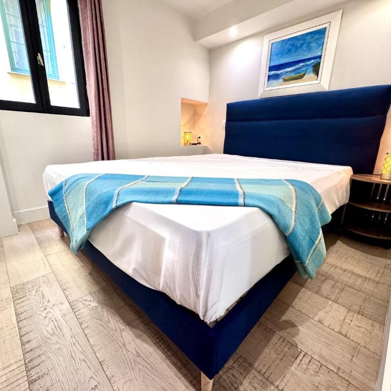 B OP Cocon Bonaparte 2 - Old Port - Appartement 1 Chambre - 13