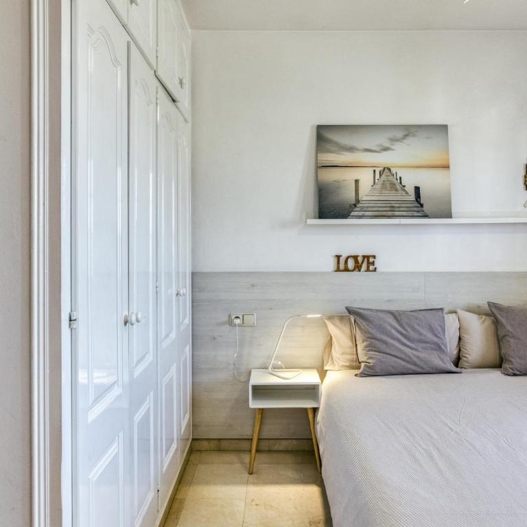 Art- Apartamentos Revilla Tacke D - Superior Apartment mit 1 Schlafzimmer und Balkon - 13