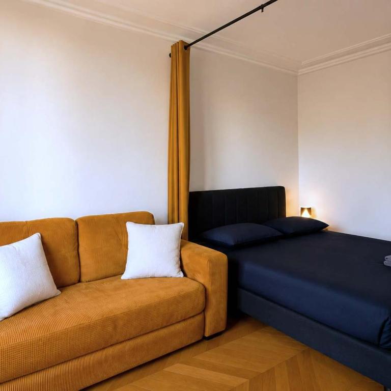 Paris 10 Spacious 2 Bedroom Apartment with Netflix - Appartement - 13