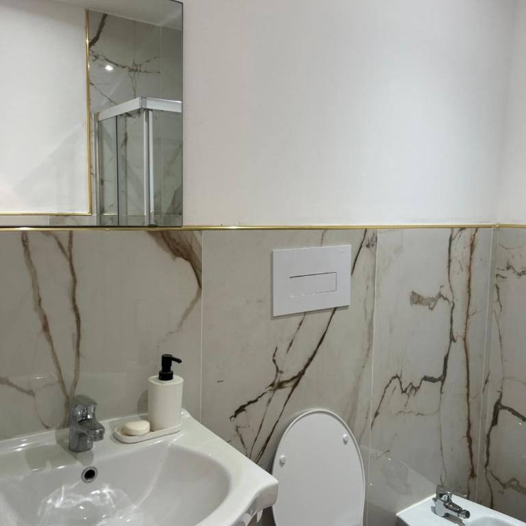 Casa Nela al Duomo - Deluxe Room (2 Adults + 1 Child) - 6