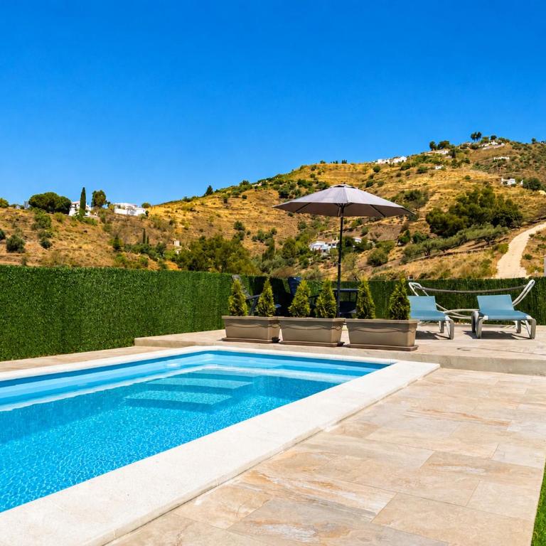 Cortijo Juan de Dios en competa con pisicna privada - Casa - 1
