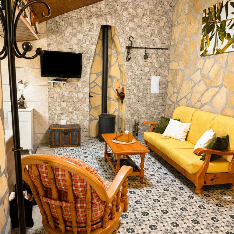 Cortijo Juan de Dios en competa con pisicna privada - Casa - 17