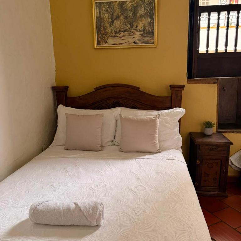 Real Dream Hostel - Habitación Cuádruple Económica con baño compartido - 2