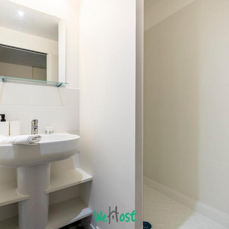 Prime Paris Spot: Montmartre & Gare du Nord - Appartement - 5