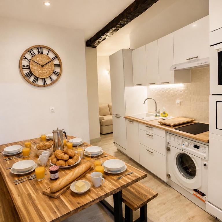 VIEUX NICE - Families & Friends - 3 chambres - 6 personnes - 55 m2 - Appartement 3 Chambres - 7
