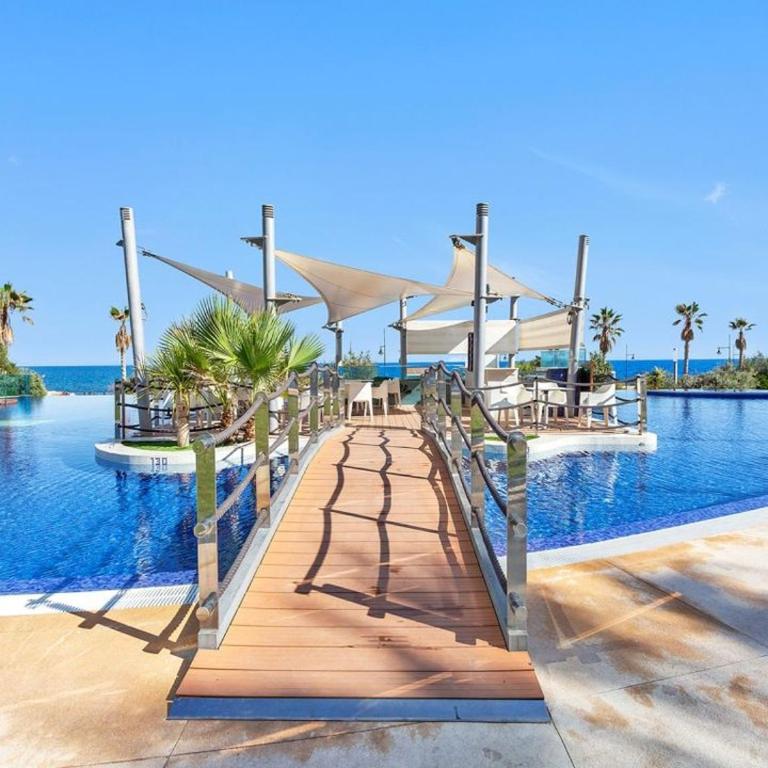 Luxury Sea View Apartment in Sea Senses by Zanis - Apartment mit 3 Schlafzimmern und Meerblick - 17
