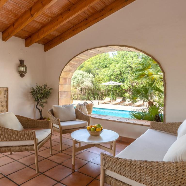 Villa Fantaxat by Abahana Villas - Villa - 14