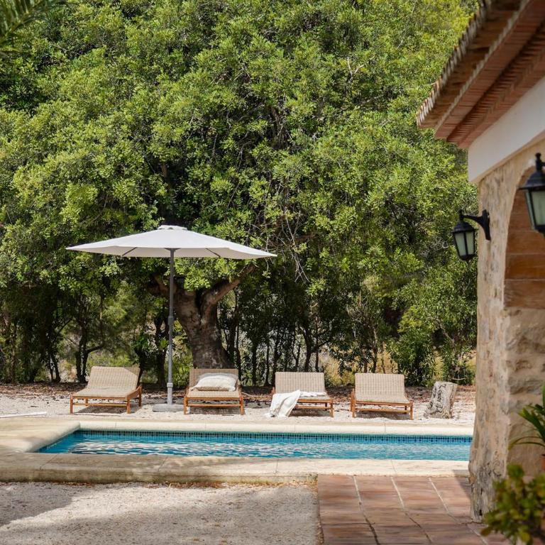 Villa Fantaxat by Abahana Villas - Villa - 32
