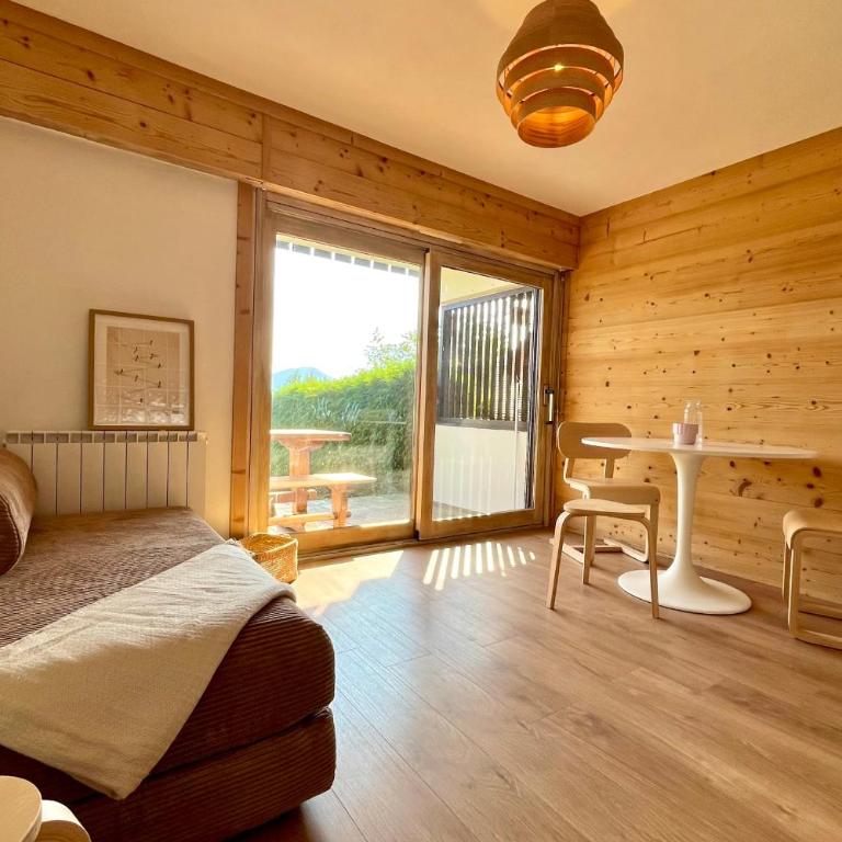 Studio vue Mont-Blanc terrasse et jardin - Studio - 2