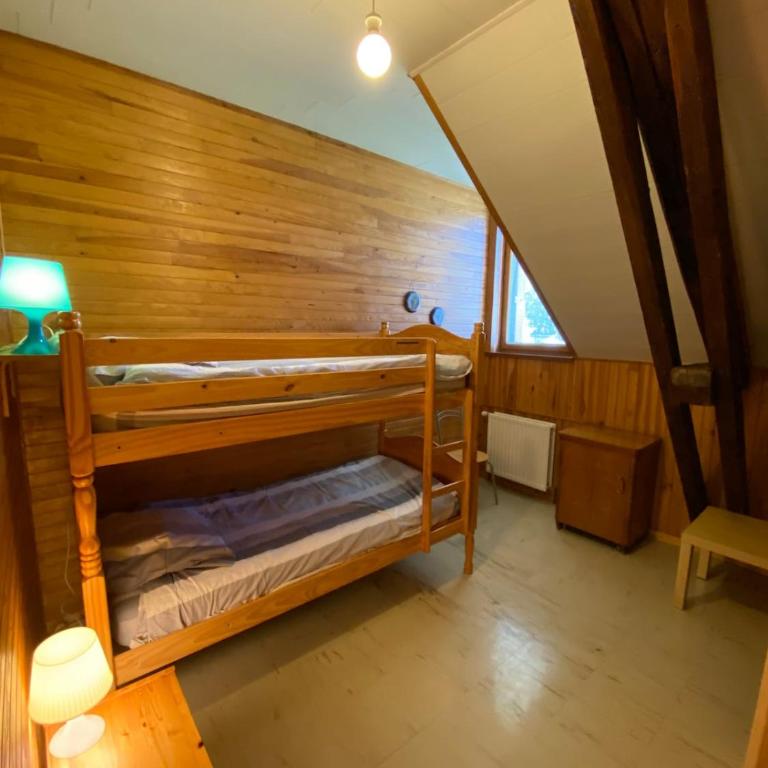 Gîte 5 chambres avec salle de jeux - Apartment - 6