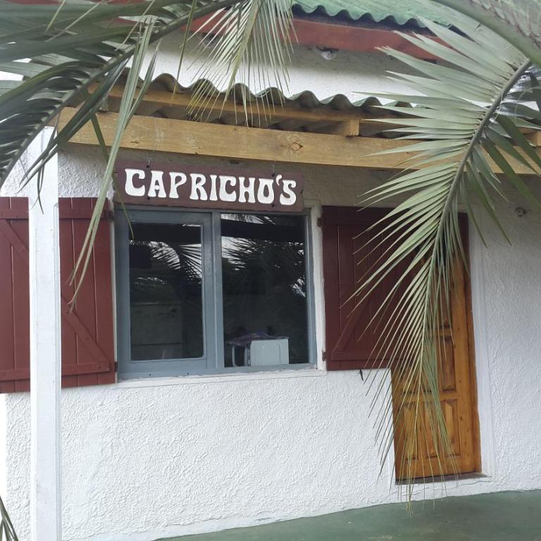 Capricho's - Three-Bedroom Townhouse - 1