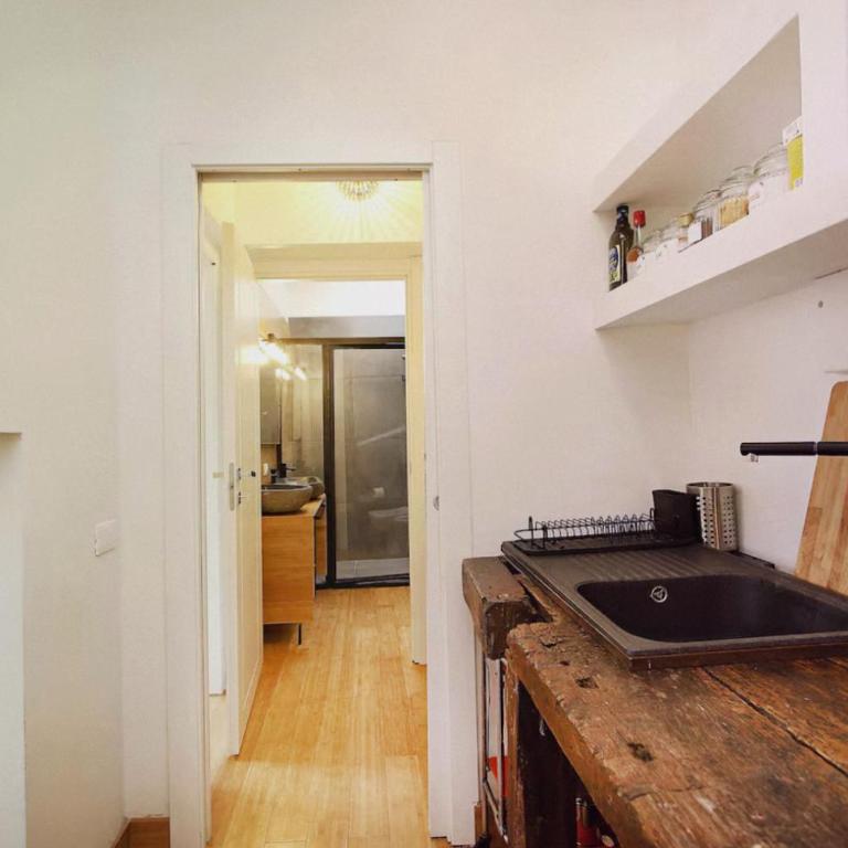 Stylish Paris Stay with Excellent Metro Access - Apartamento de 2 dormitorios - 6