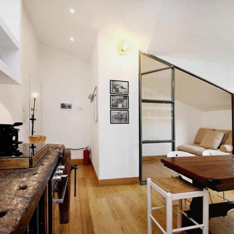 Stylish Paris Stay with Excellent Metro Access - Apartamento de 2 dormitorios - 8