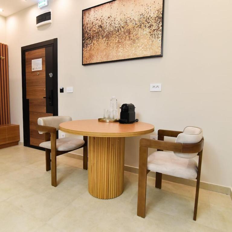 Dream Palace 1 - Dvokrevetna Soba sa Bračnim Krevetom - 6