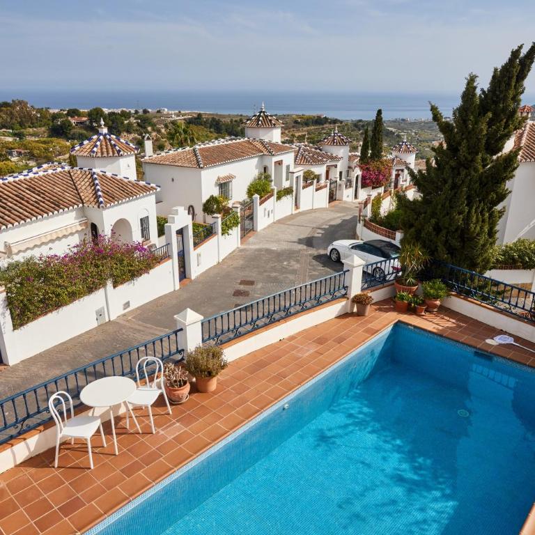 Stunning villa with private pool - Casa de 3 dormitorios - 9