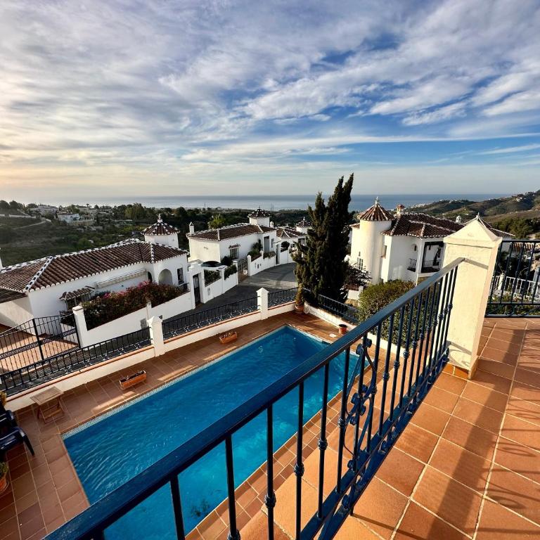 Stunning villa with private pool - Casa de 3 dormitorios - 20