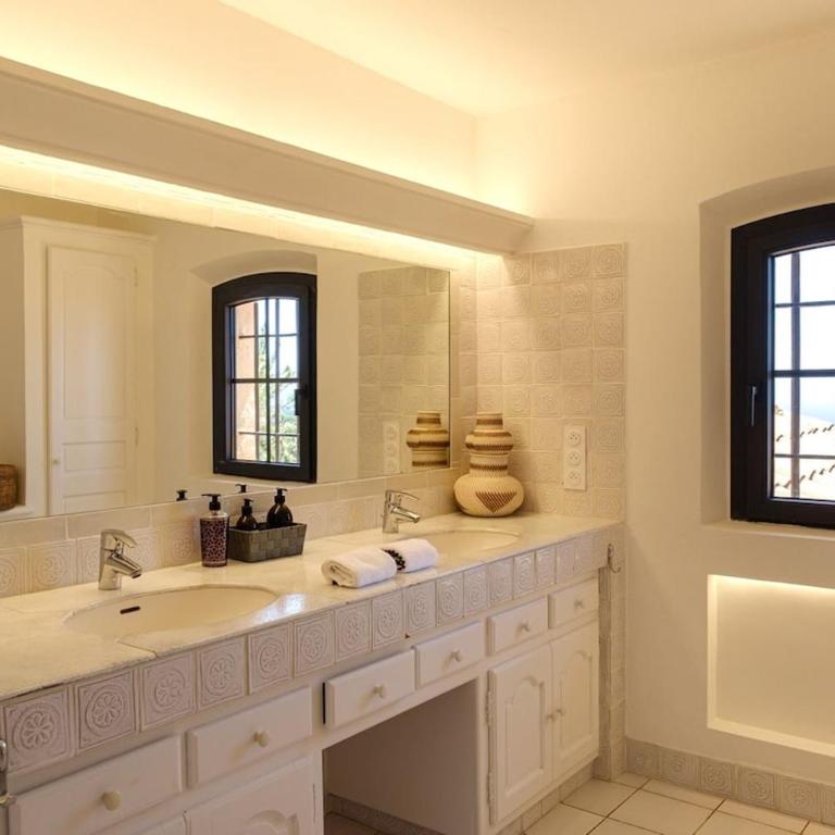 Charming, elegant, spacious house in Saint-Raphaël - Villa Deluxe - 33