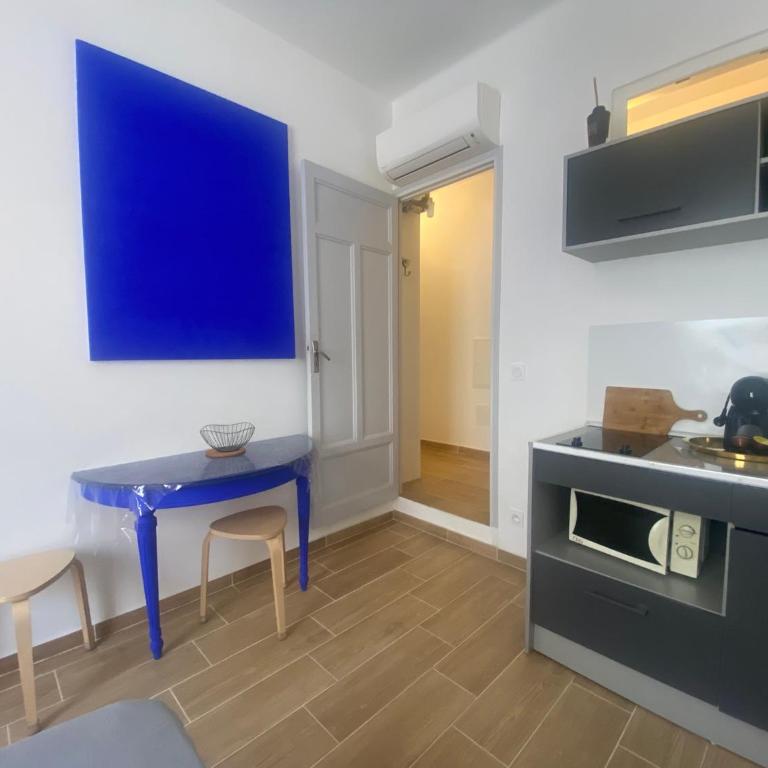Studio neuf et lumineux - Ajaccio centre - Place Miot/Albert 1er - Appartement 1 Chambre - 25