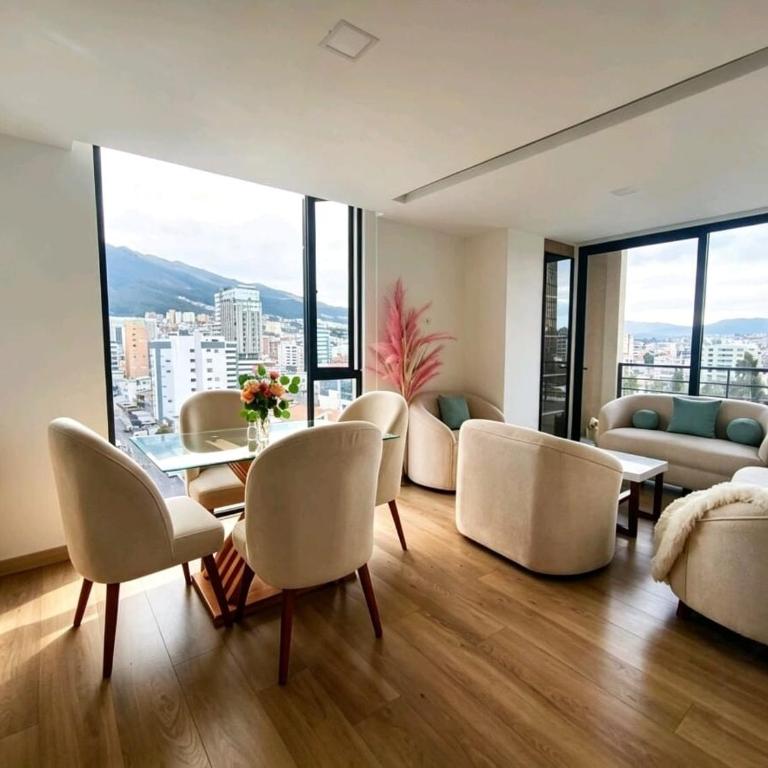 Beautiful apartment with a balcony, Iñaquito area - Apartamento de 2 dormitorios - 1