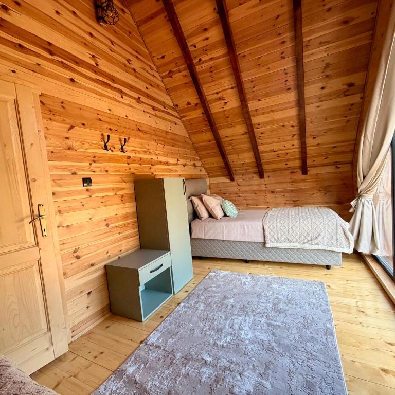 North Peaks - Two-Bedroom House - 3