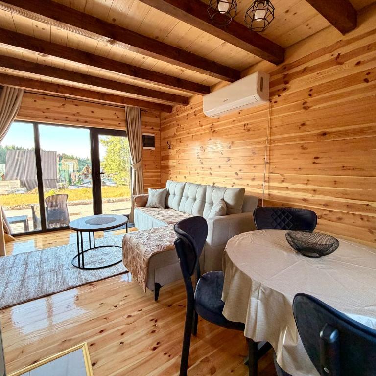 North Peaks - Two-Bedroom House - 5