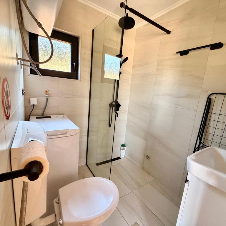 North Peaks - Two-Bedroom House - 12
