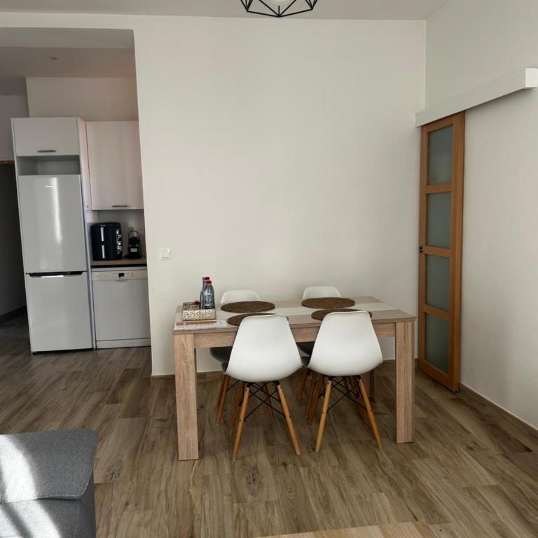 Appartement sur la frontière de Monaco - Appartement 2 Pièces - 7