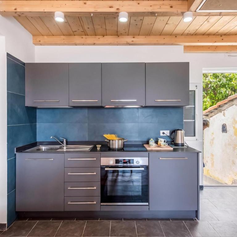 High Roof Apartment - Happy Rentals - Apartment mit Meerblick - 12