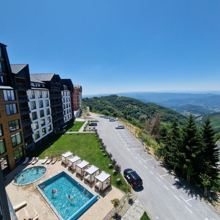 SkyLux Apartments Kopaonik - Residence Hill - Apartment with Mountain View - 1
