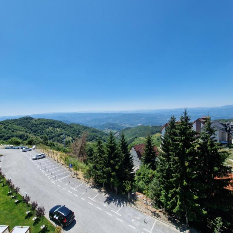 SkyLux Apartments Kopaonik - Residence Hill - Apartment with Mountain View - 10