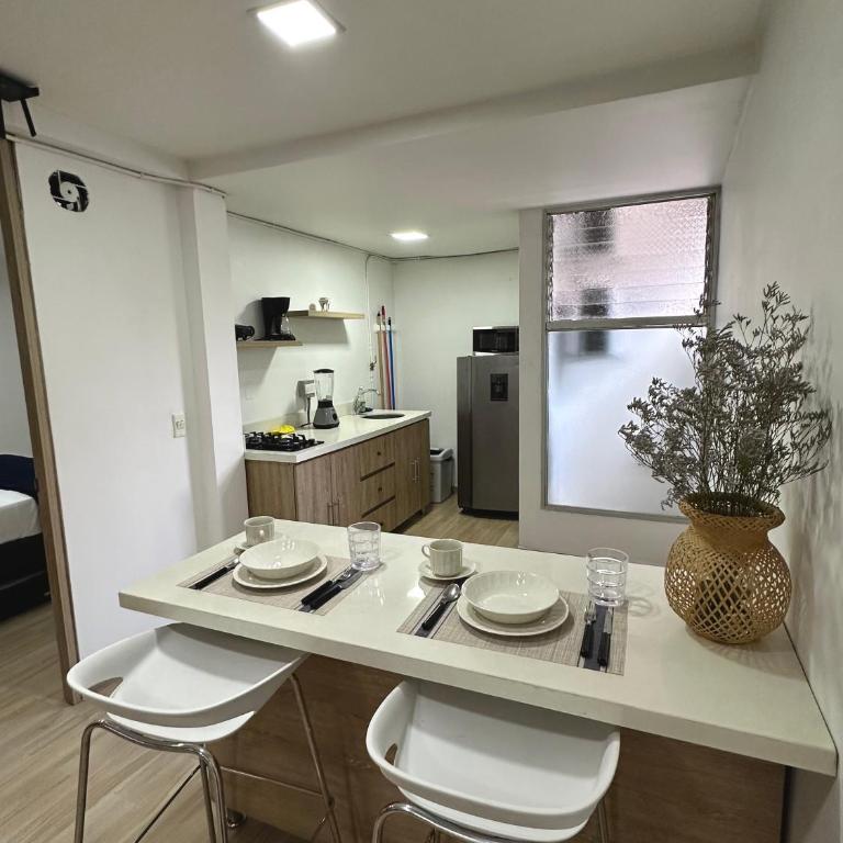 Apartahotel Provenza II - Apartment with View and Balcony - 7
