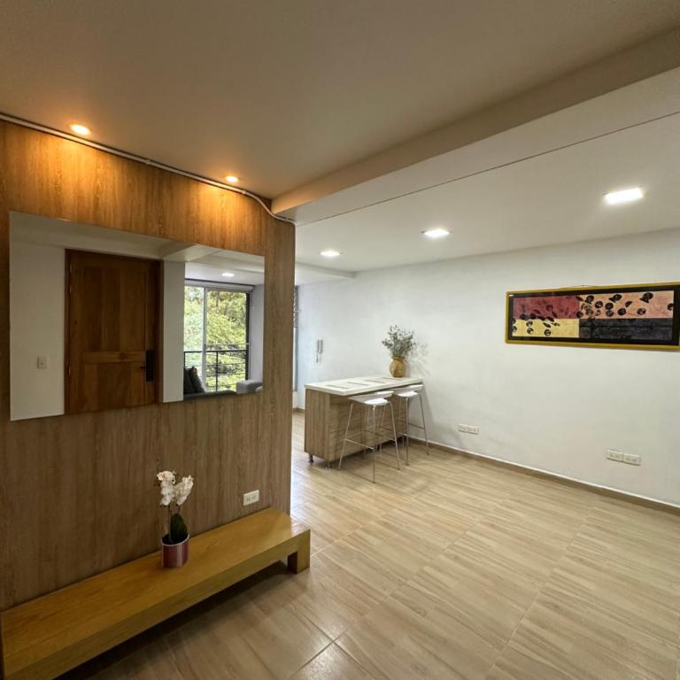 Apartahotel Provenza II - Apartment with View and Balcony - 12